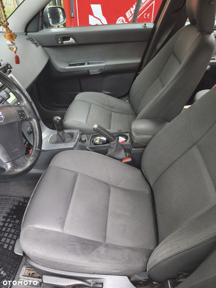 Volvo V50 - 6