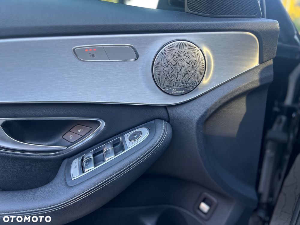 Mercedes-Benz Klasa C 200 4-Matic 7G-TRONIC - 30