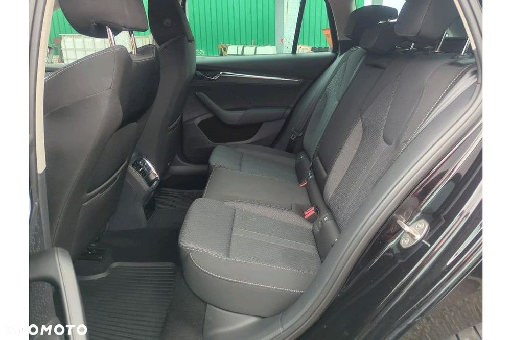 Skoda Octavia - 7