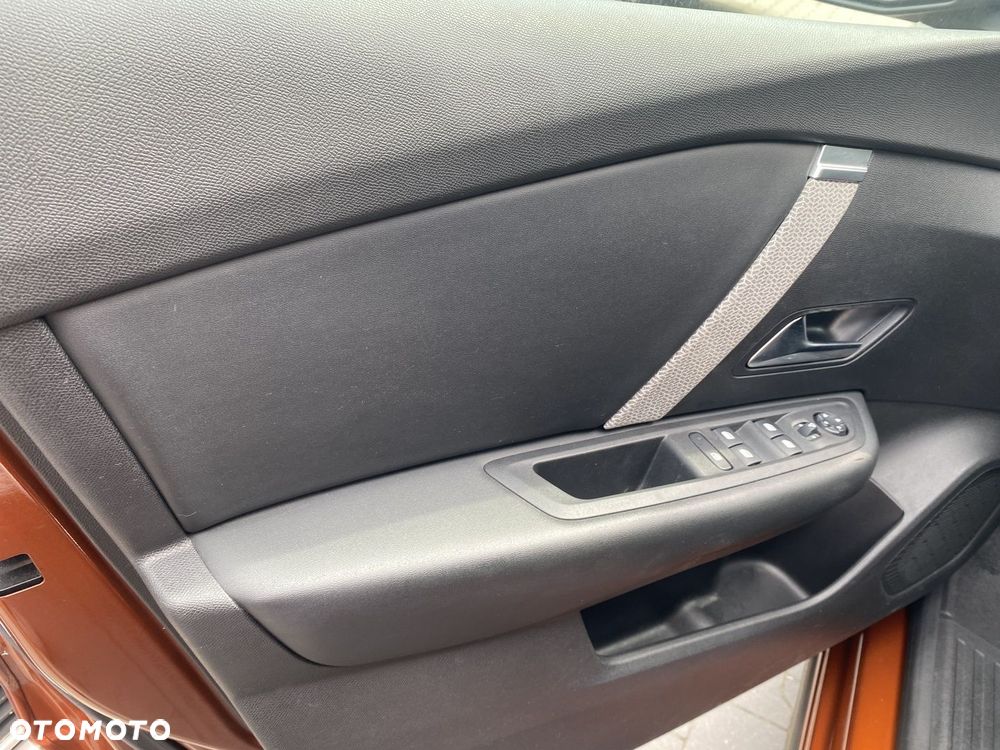 Citroën C4 1.2 PureTech Shine S&S EAT8 - 11