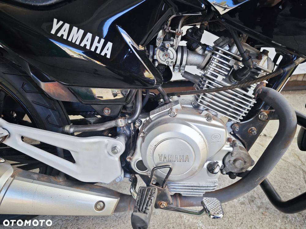 Yamaha YBR - 12