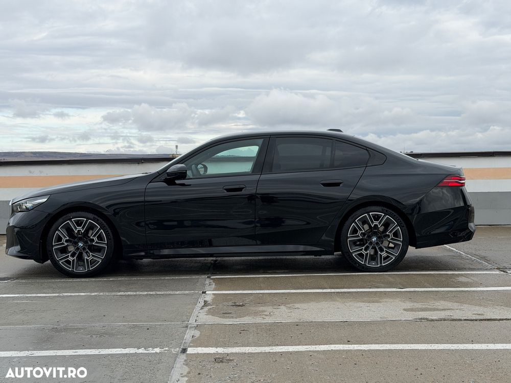 BMW Seria 5 - 18