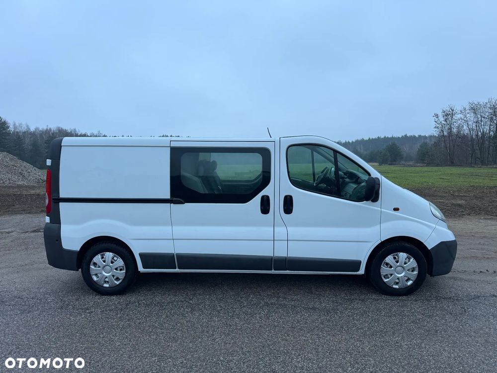 Opel VIVARO*6miejsc*KLIMA*2013 - 7