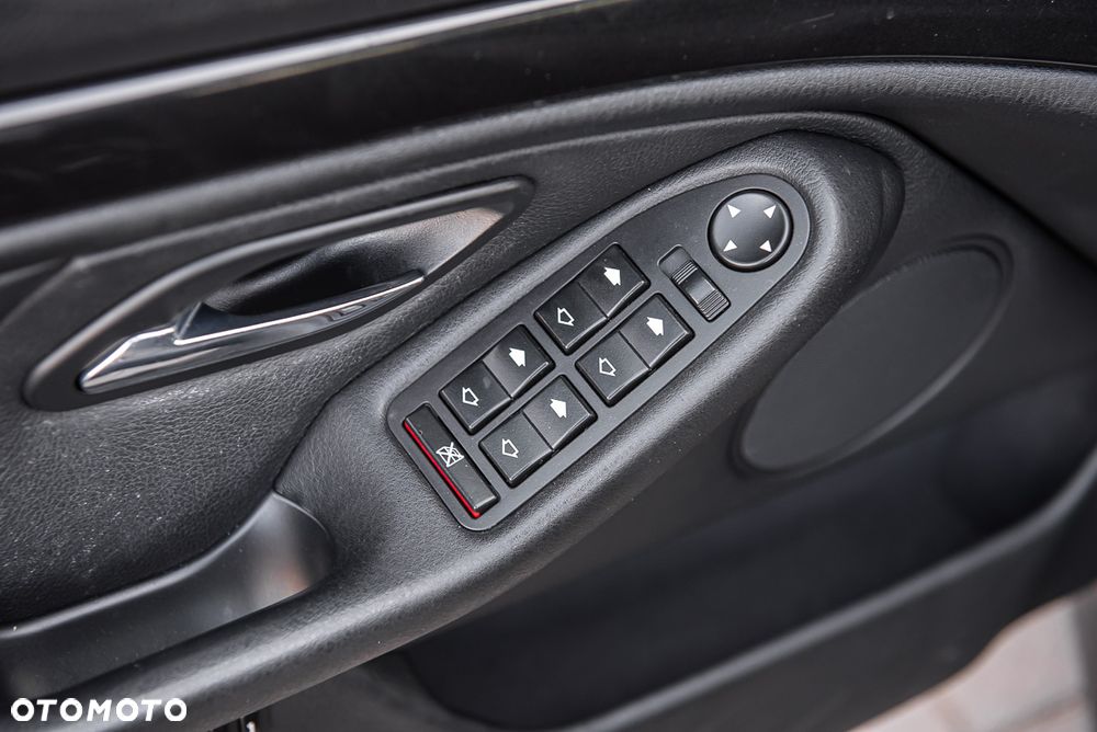 BMW Seria 5 - 16