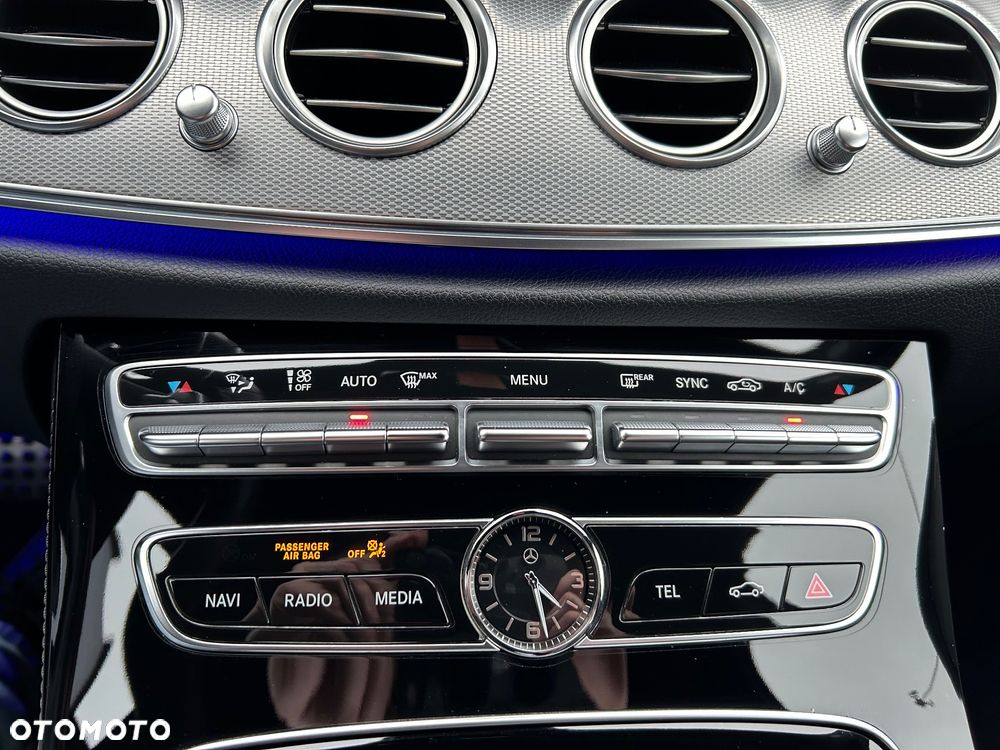 Mercedes-Benz Klasa E 220 d 9G-TRONIC AMG Line - 29
