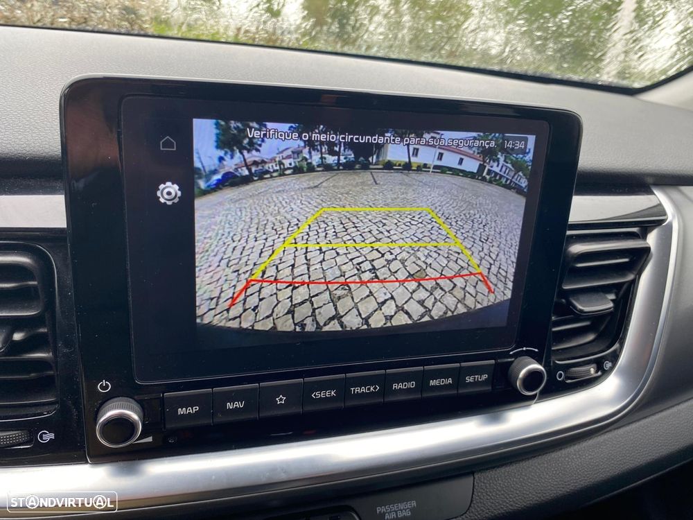 Kia Stonic 1.2 MPi Vibe - 22