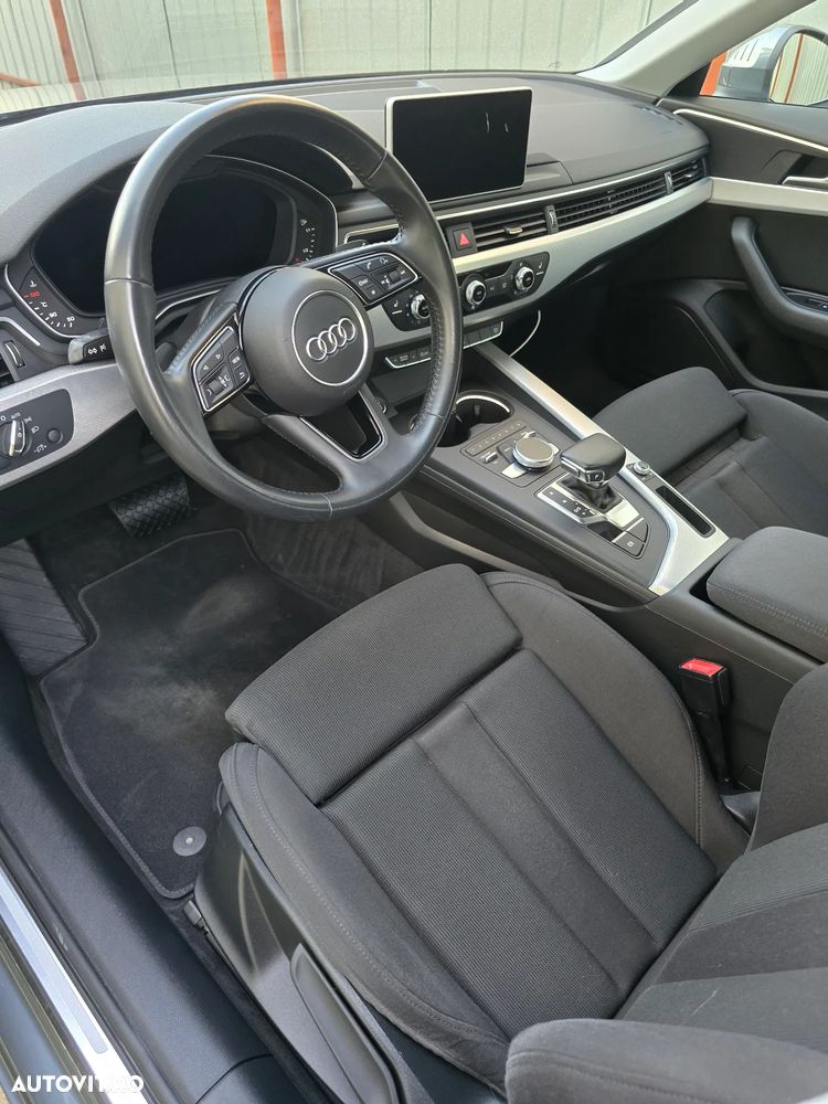Audi A4 2.0 TFSI ultra S tronic Sport - 10