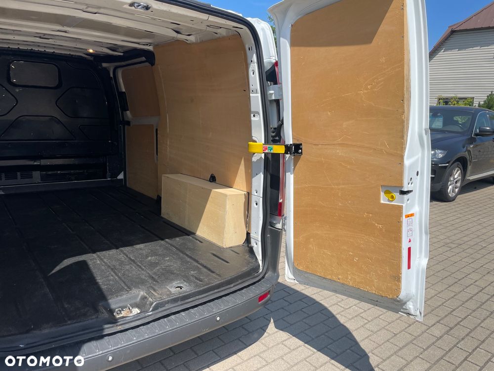 Ford Transit Custom - 17
