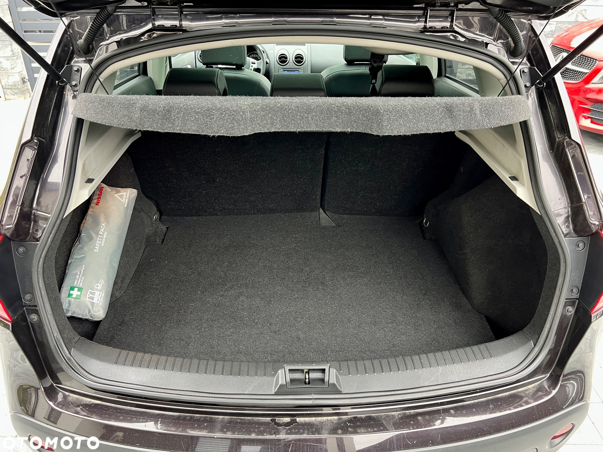 Nissan Qashqai 2.0 4x4 tekna - 30