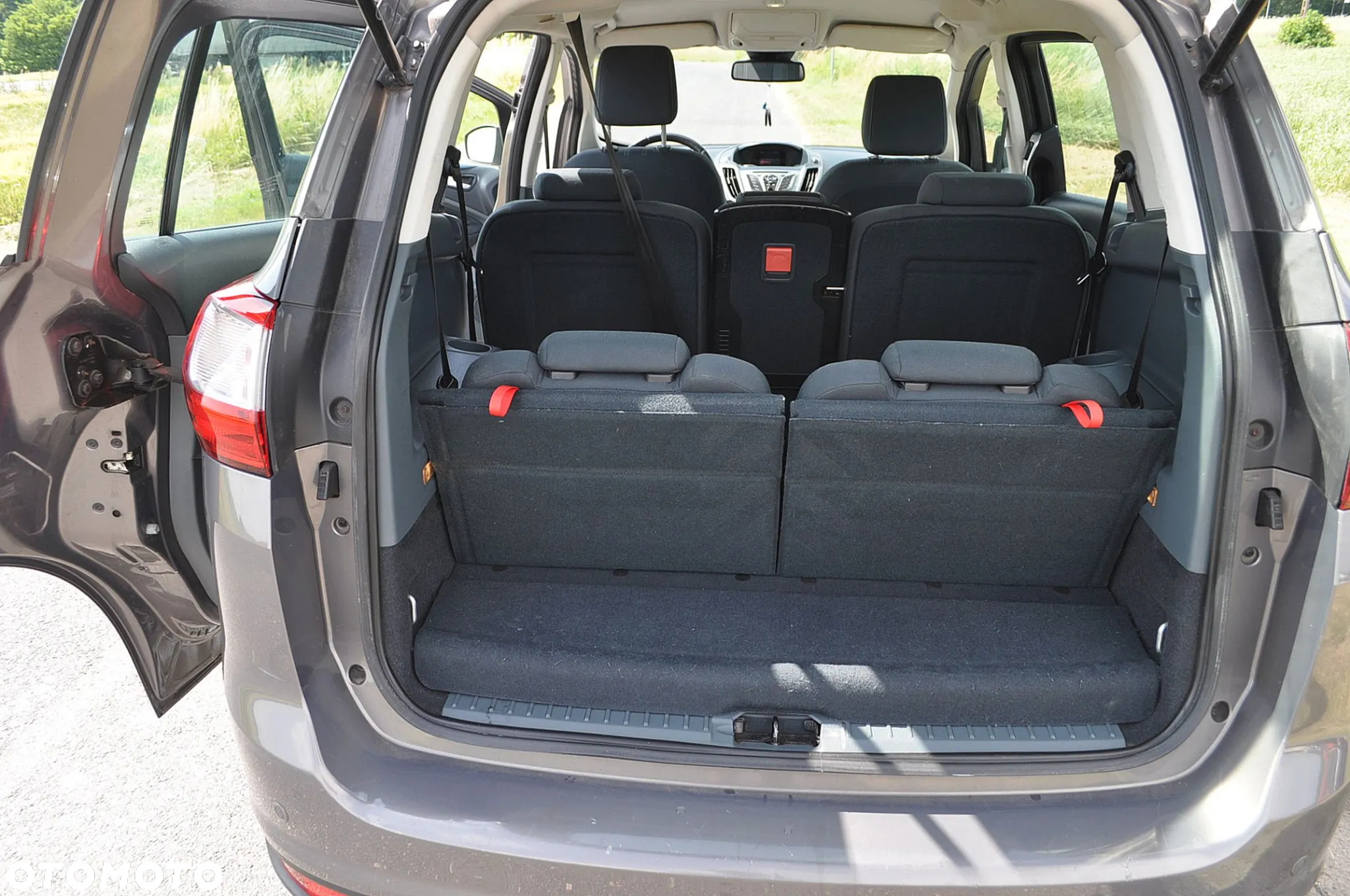 Ford Grand C-MAX 1.6 TDCi Titanium - 15