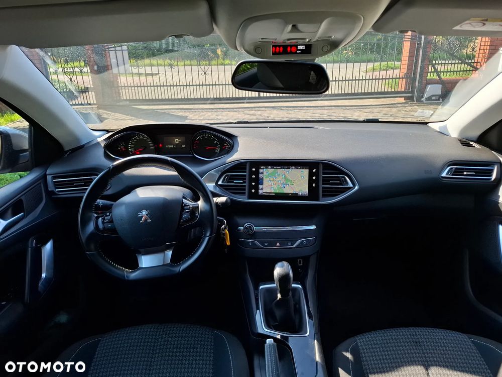 Peugeot 308 PureTech 110 Stop & Start Style - 15
