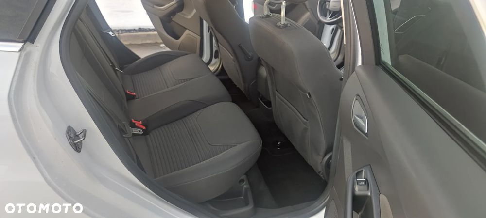 Ford Focus 1.5 TDCi DPF Start-Stopp-System Titanium - 16