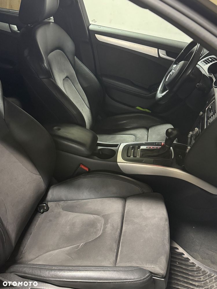 Audi A4 Allroad - 16