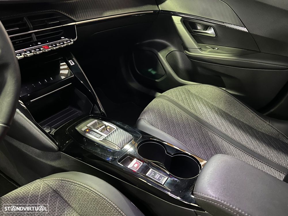 Peugeot 2008 1.2 Hybrid Allure e-DCS6 - 10