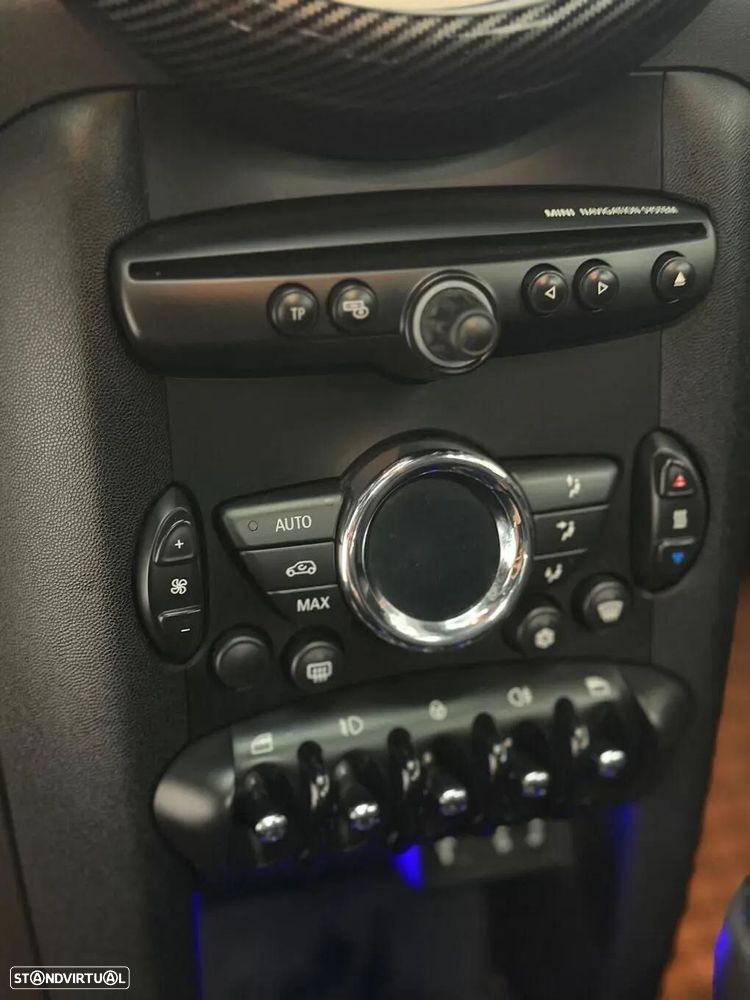 MINI 3 Portas Cooper S - 24