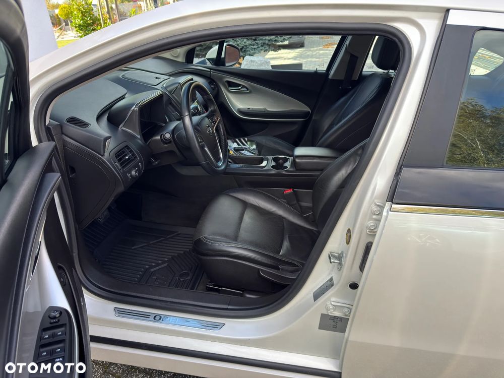 Opel Ampera Standard - 27