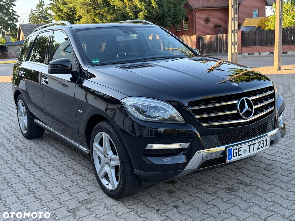 Mercedes-Benz ML 350 BlueTEC 4MATIC 7G-TRONIC Edition 1 - 17