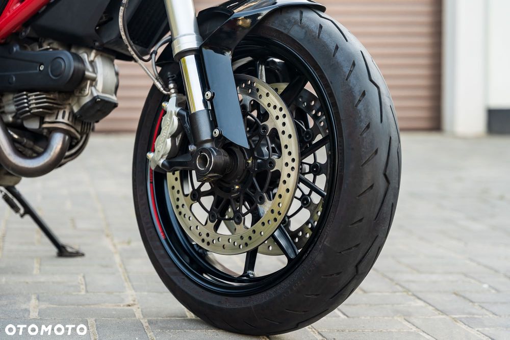 Ducati Monster - 17