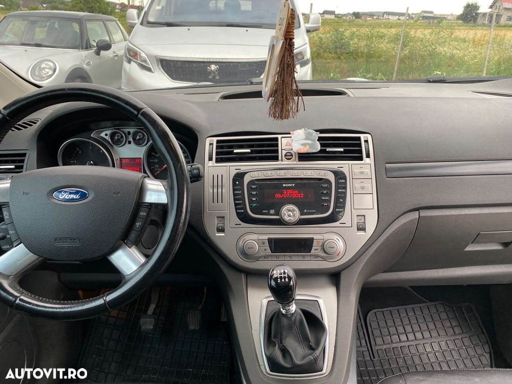 Ford Kuga 2.0L TDCi DPF Titanium - 6