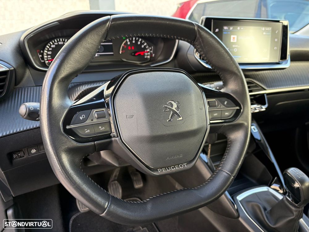 Peugeot 208 1.2 PureTech SE Style - 5