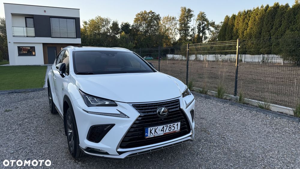 Lexus NX 300 AWD F SPORT - 3