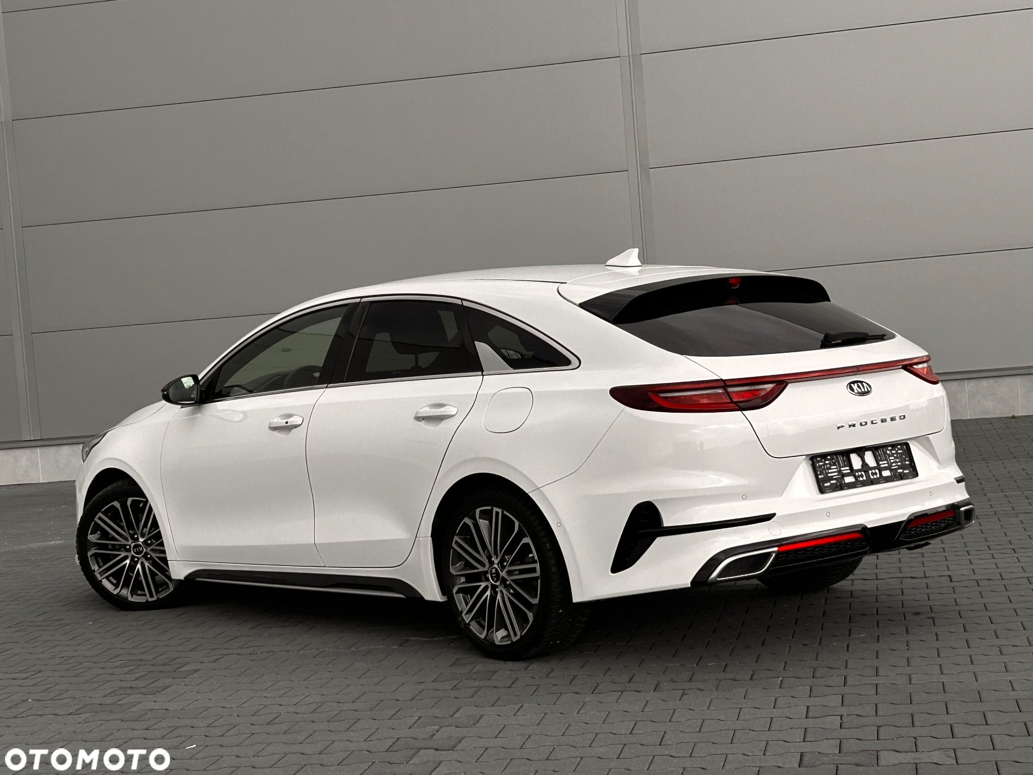 Kia ProCeed 1.6 CRDi DCT7 SCR GT LINE - 4