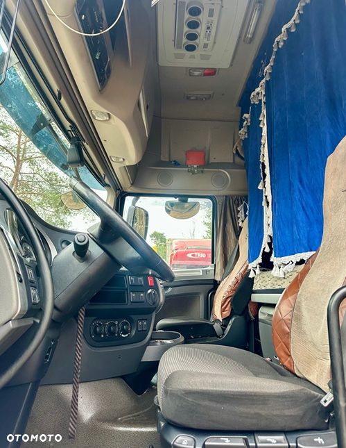 DAF XF510 SSC 6x2 JUMBO OŚ PODNOSZONA AUTOMAT RETARDER STANDKLIMA PRZEBIEG:760000km XENONY SKÓRA LODÓWKA ZABUDOWA FIRANKA DŁ:7.80m NOWA PLANDEKA!!! EURO 6 2017r + PRZYCZEPA TANDEM SCHWARZMULLER OSIE SAF ZABUDOWA FIRANKA DŁ:7.80m NOWA PLANDEKA!!! 2012r ZESTAW PRZEJAZDOWY PRZESTRZENNY 120m3 ŁADNY - 14