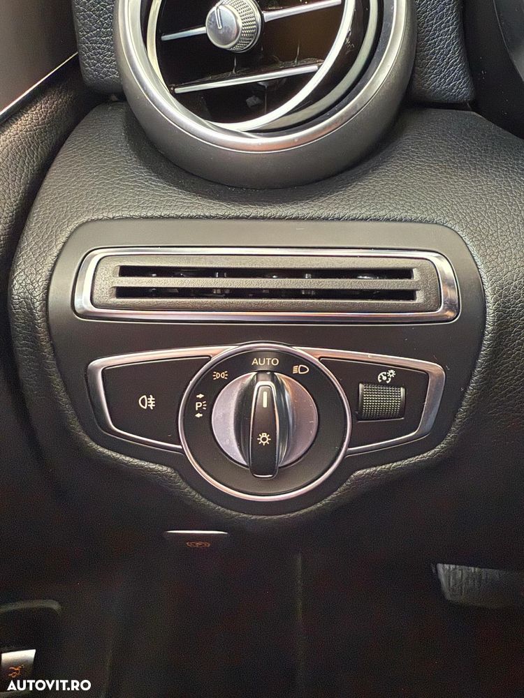 MERCEDES-BENZ C-Class 2019 — imagine 25