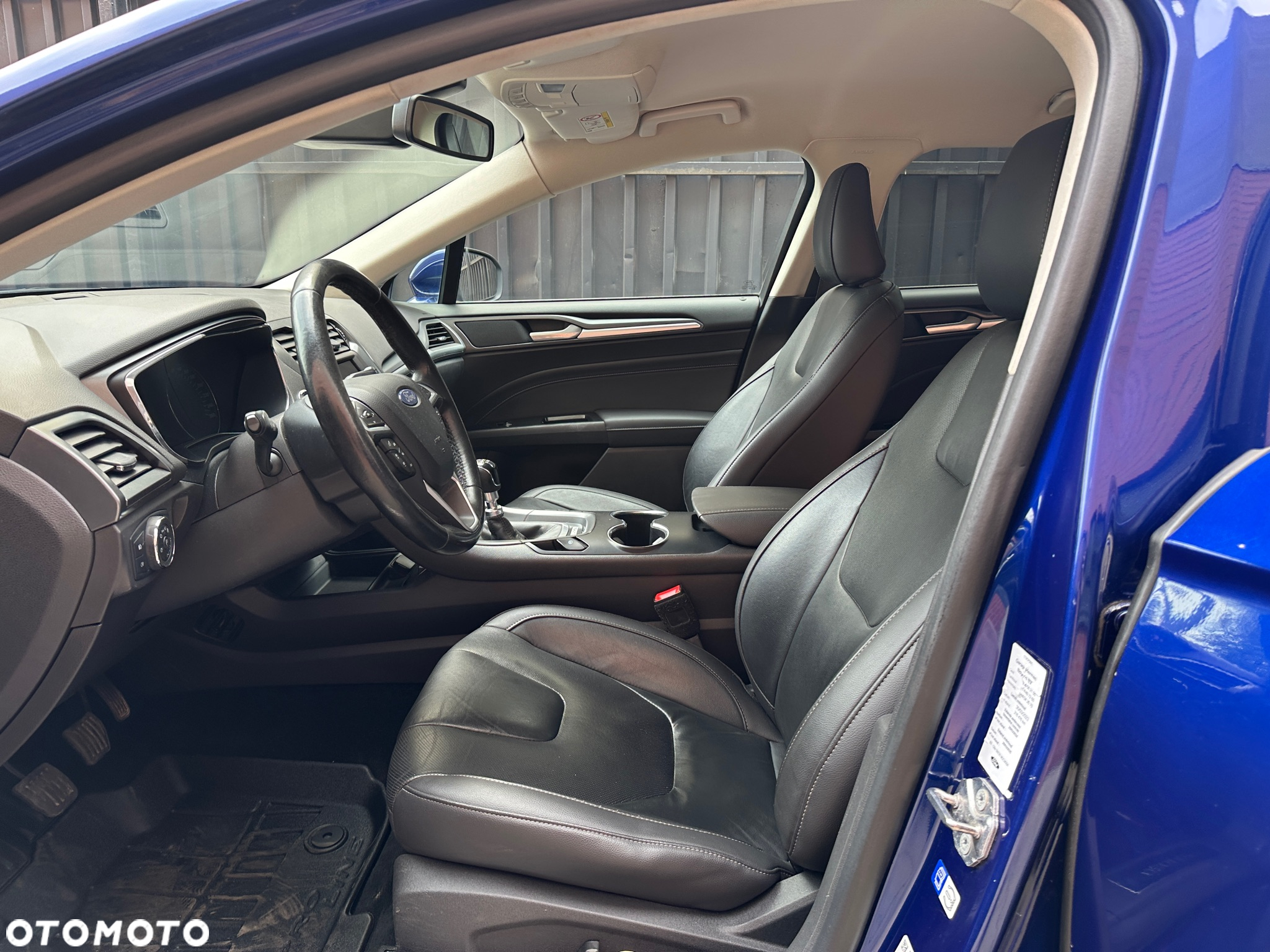 Ford Mondeo - 18