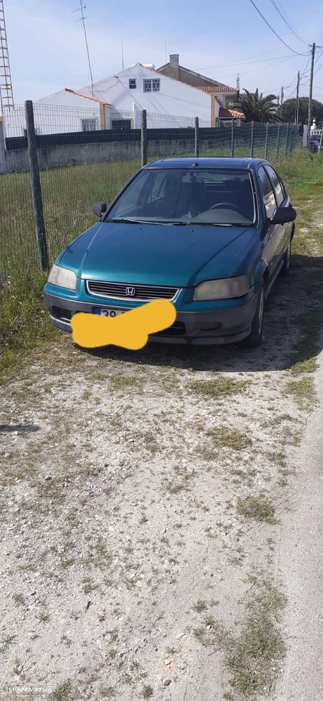 Honda Civic 1.5i - 4