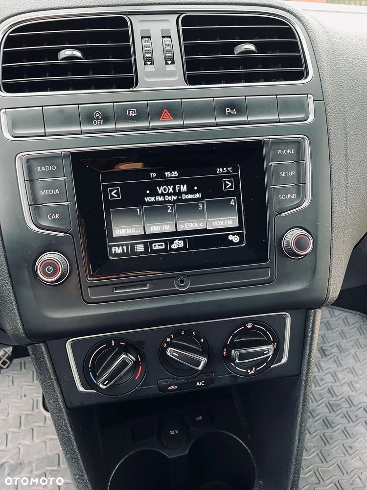 Volkswagen Polo 1.2 TSI BMT Comfortline - 21