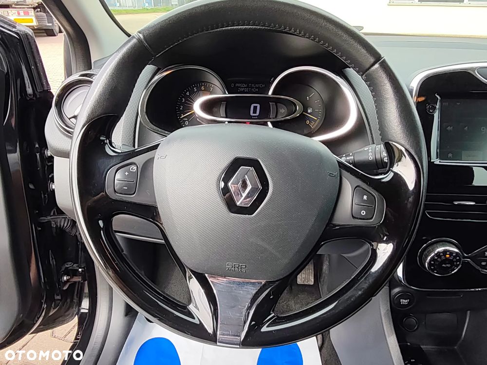 Renault Clio 1.2 16V 75 Life - 16