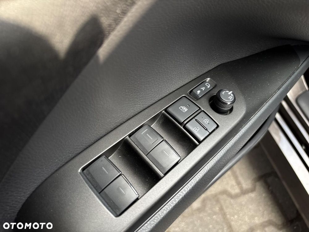 Toyota Camry 2.5 Hybrid Comfort CVT - 20