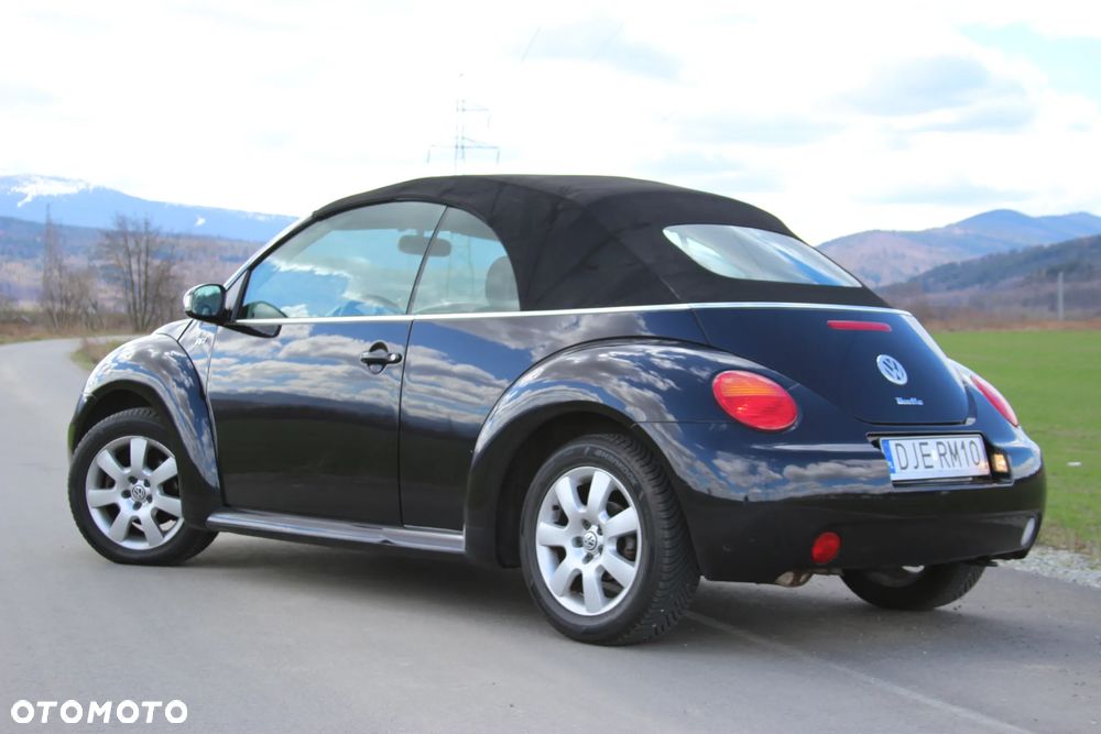 Volkswagen New Beetle 2.0 - 24