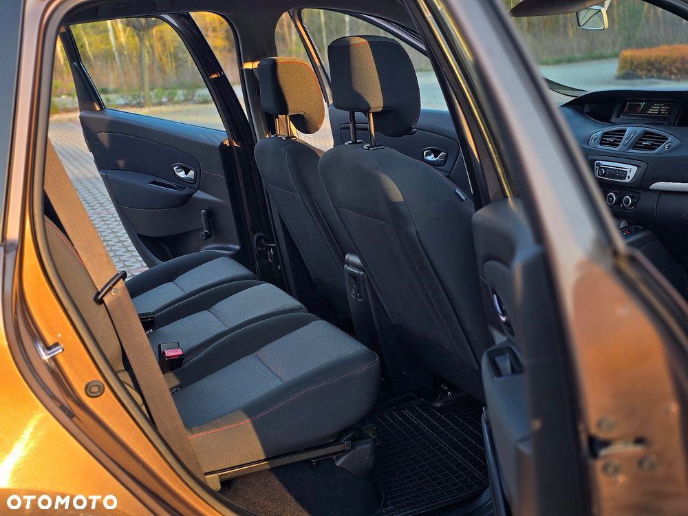 Renault Scenic 1.5 dCi Expression - 12