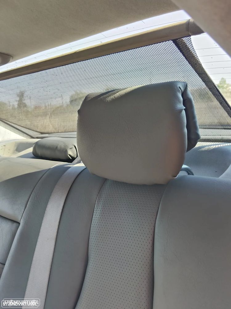 Mercedes-Benz S 320 2000 photo 2
