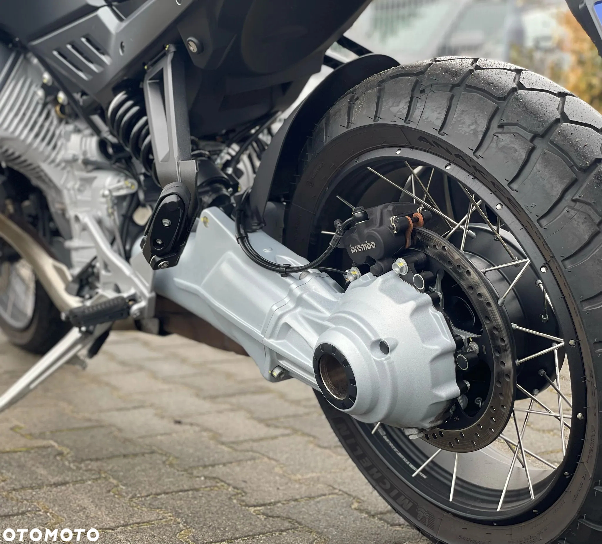 Moto Guzzi Stelvio - 20