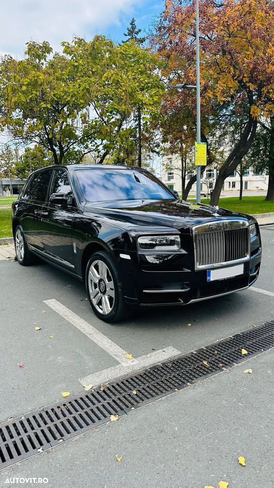 Rolls-Royce Cullinan - 5