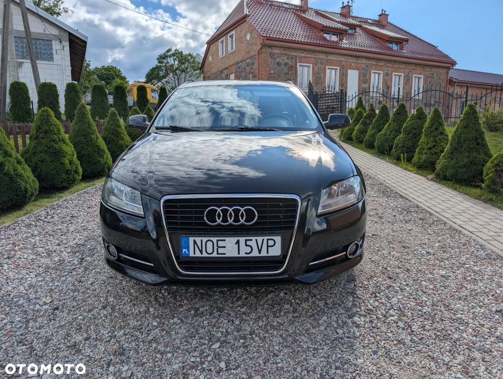 Audi A3 Sportback - 2