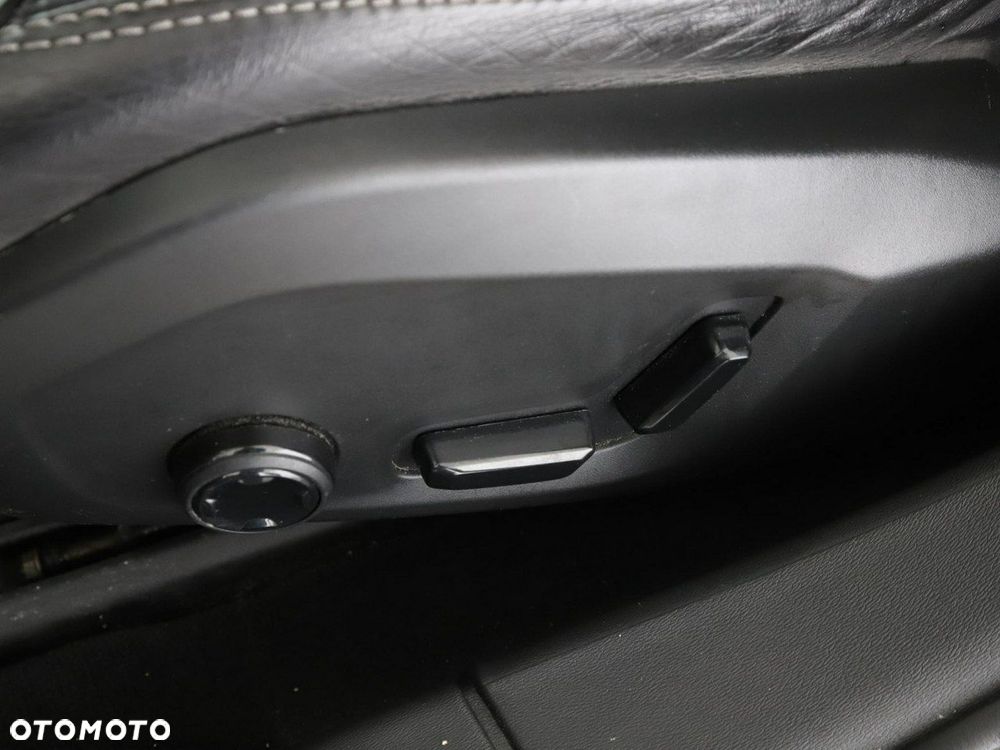 Volvo V90 D4 AWD Inscription - 37