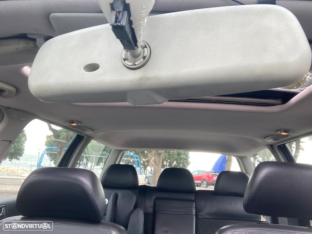 VW Passat Variant 1.9 TDi Highline 4M - 15