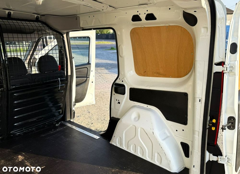 Fiat Doblo - 32