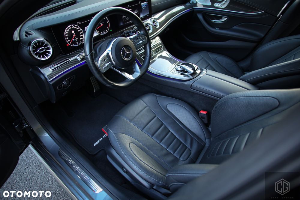 Mercedes-Benz CLS - 19