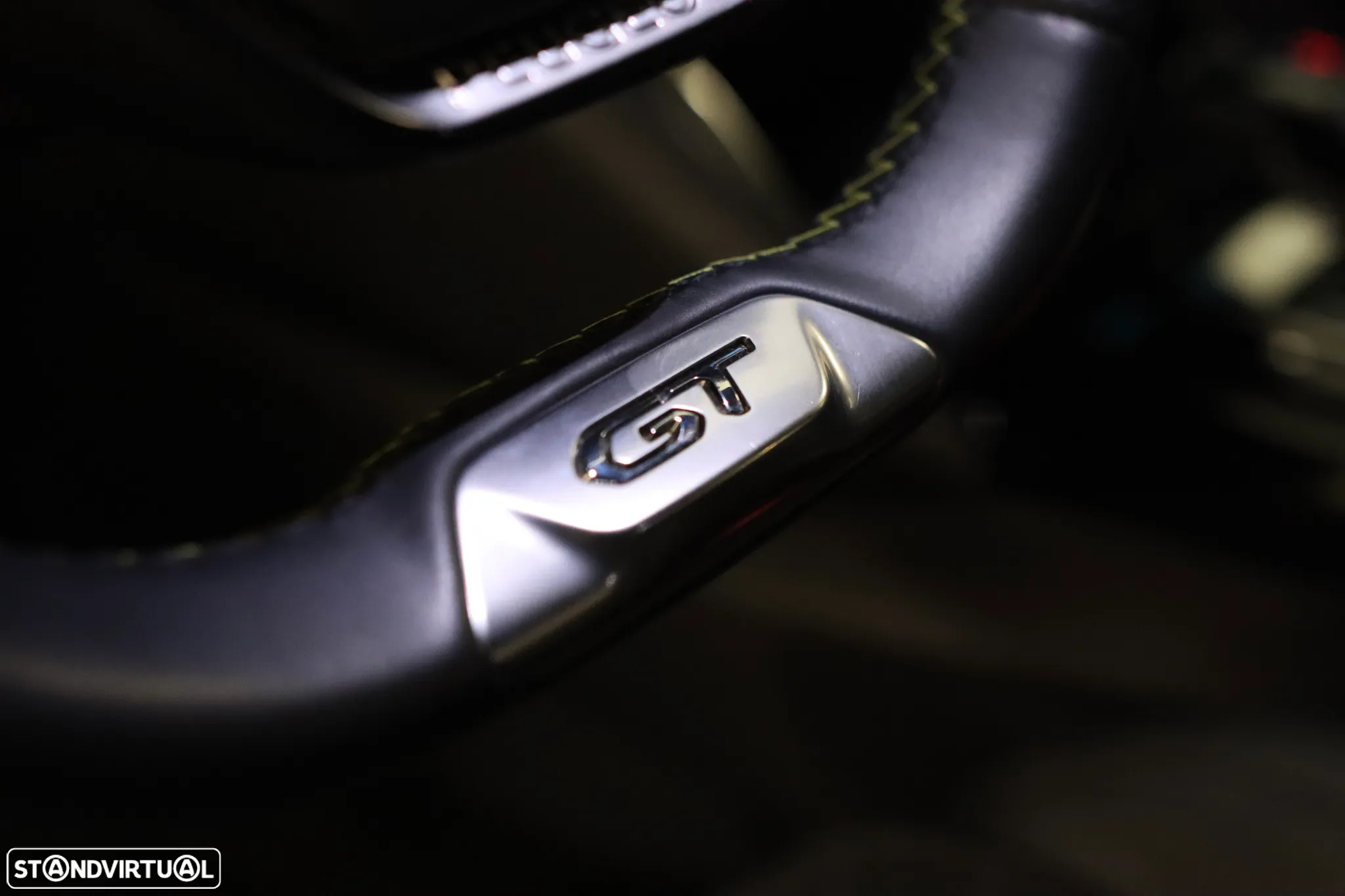 Peugeot 2008 PureTech 130 EAT8 GT - 7