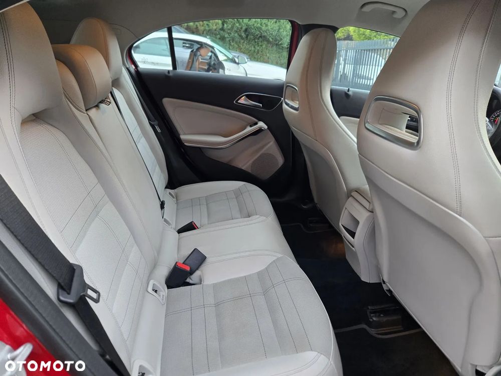 Mercedes-Benz Klasa A 180 CDI - 10