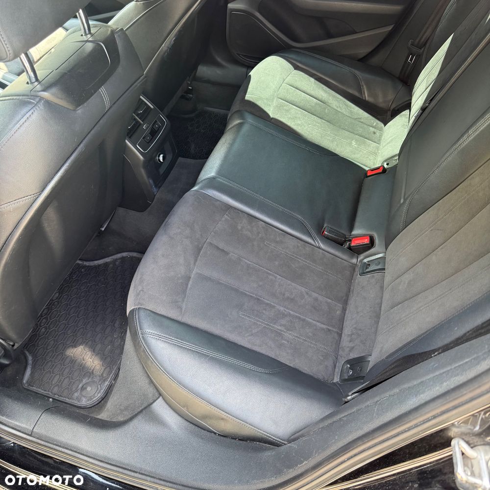 Audi A4 Avant 2.0 TDI Sport S tronic - 10