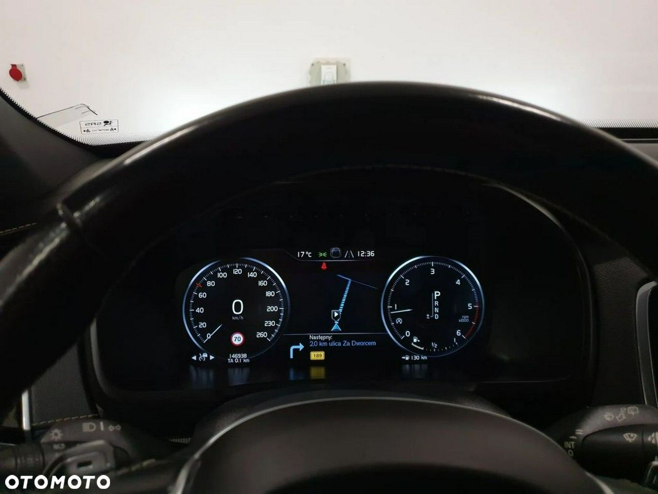 Volvo XC 90 D5 AWD R-Design - 8