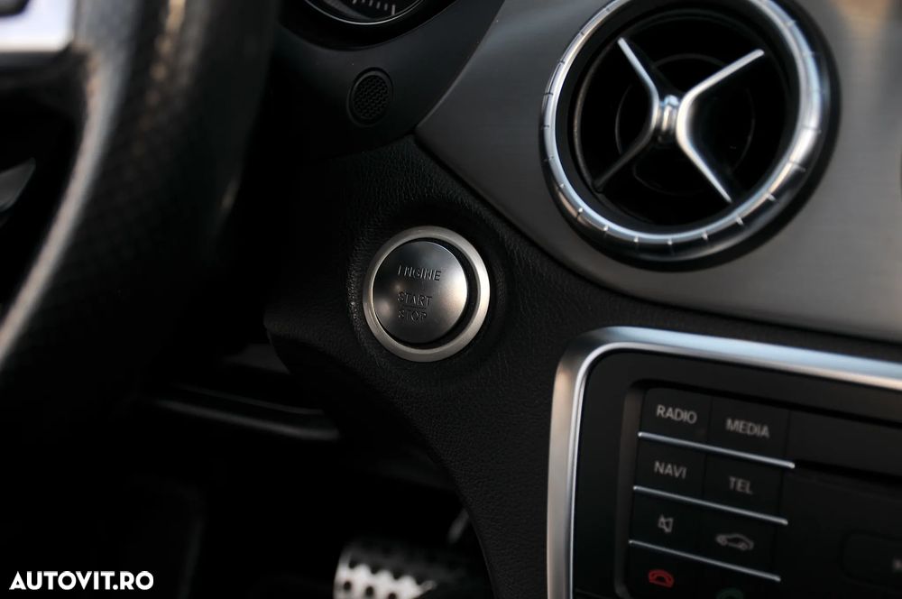 Mercedes-Benz CLA - 23