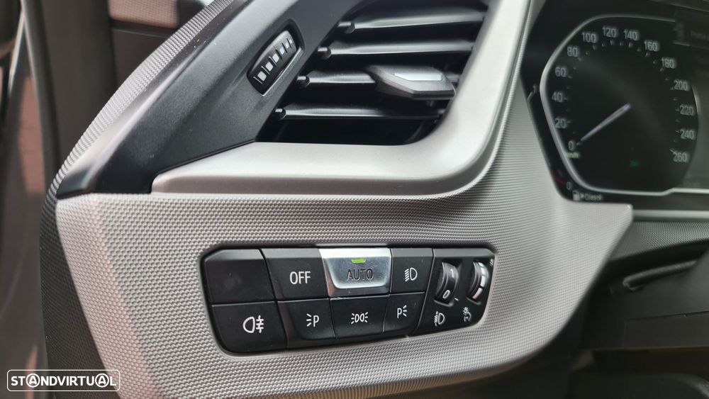 BMW 216 Gran Coupé d Line Sport - 36