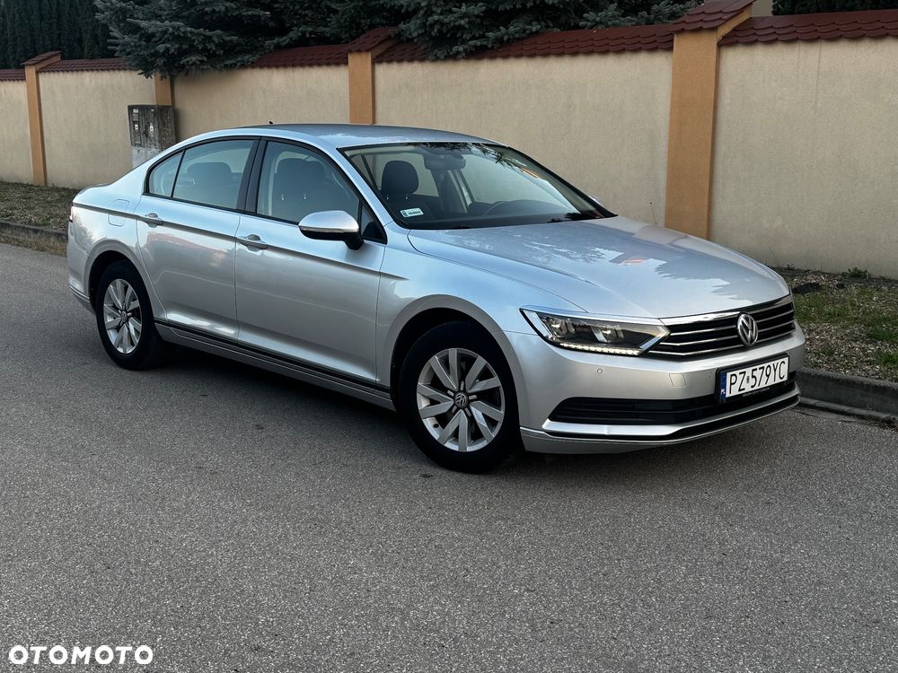 Volkswagen Passat 1.4 TSI BMT Trendline - 4
